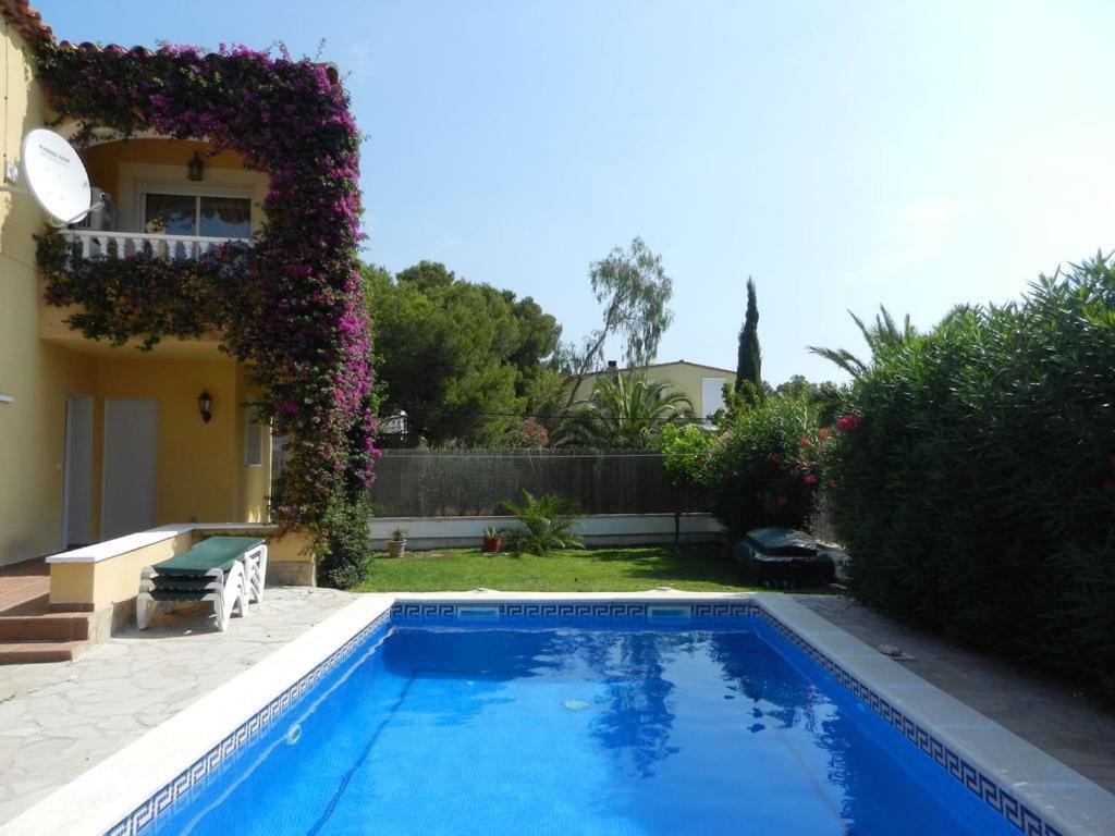 Cassa Jessi Villa